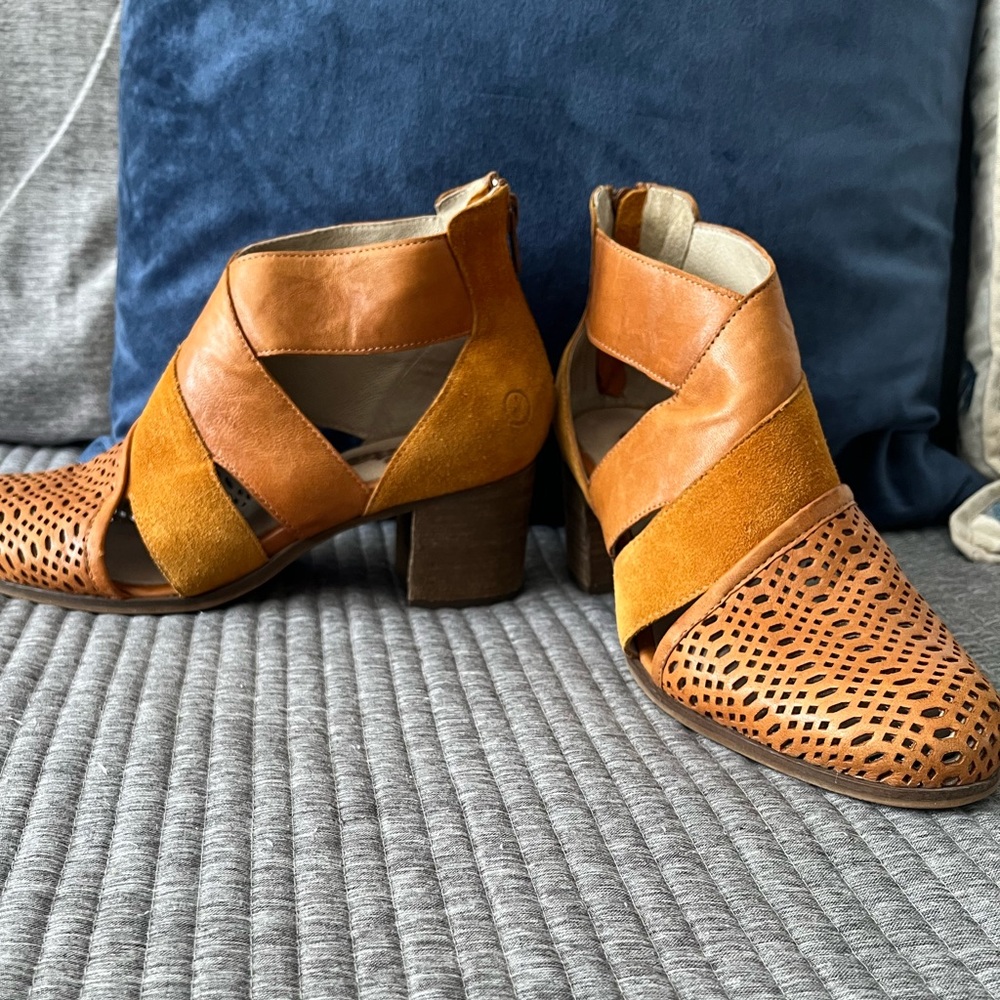 Casta Tan Cutout Leather Heeled Booties